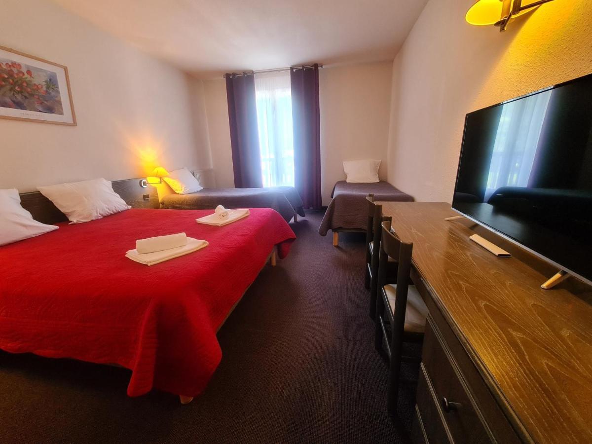Hotel Le Montaigu لوز سانت سوفير المظهر الخارجي الصورة