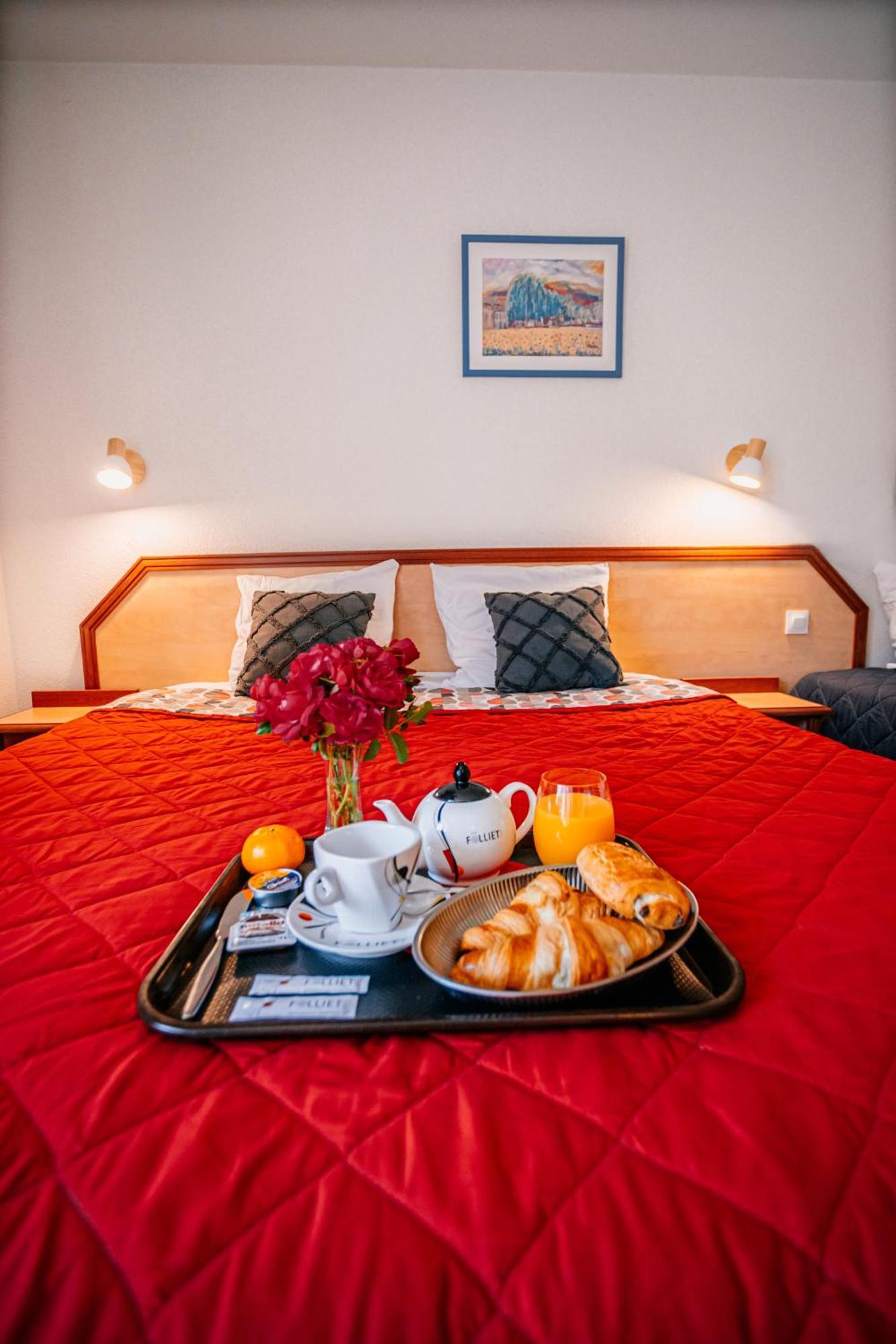 Hotel Le Montaigu لوز سانت سوفير المظهر الخارجي الصورة